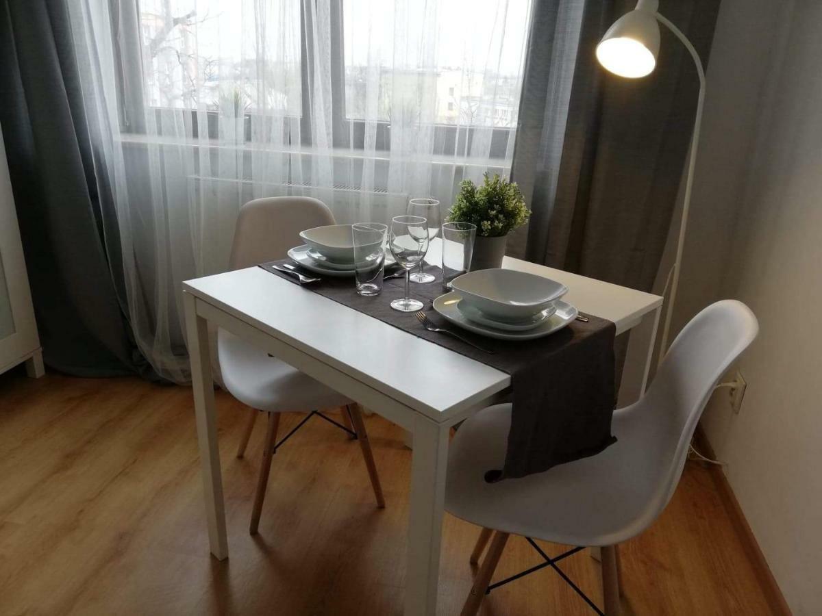 Pokoje Przy Rondzie Apartamento Częstochowa Exterior foto