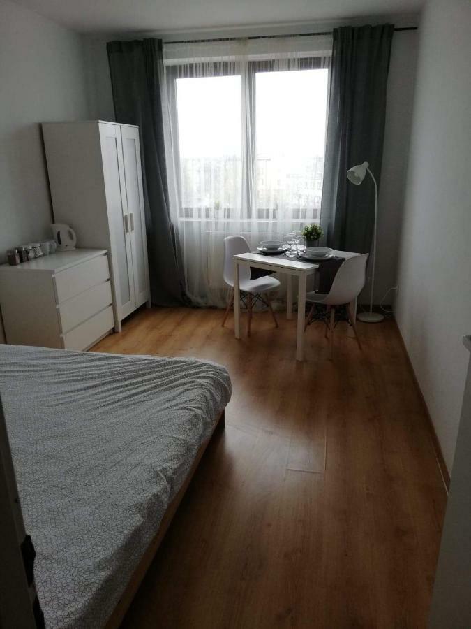 Pokoje Przy Rondzie Apartamento Częstochowa Exterior foto
